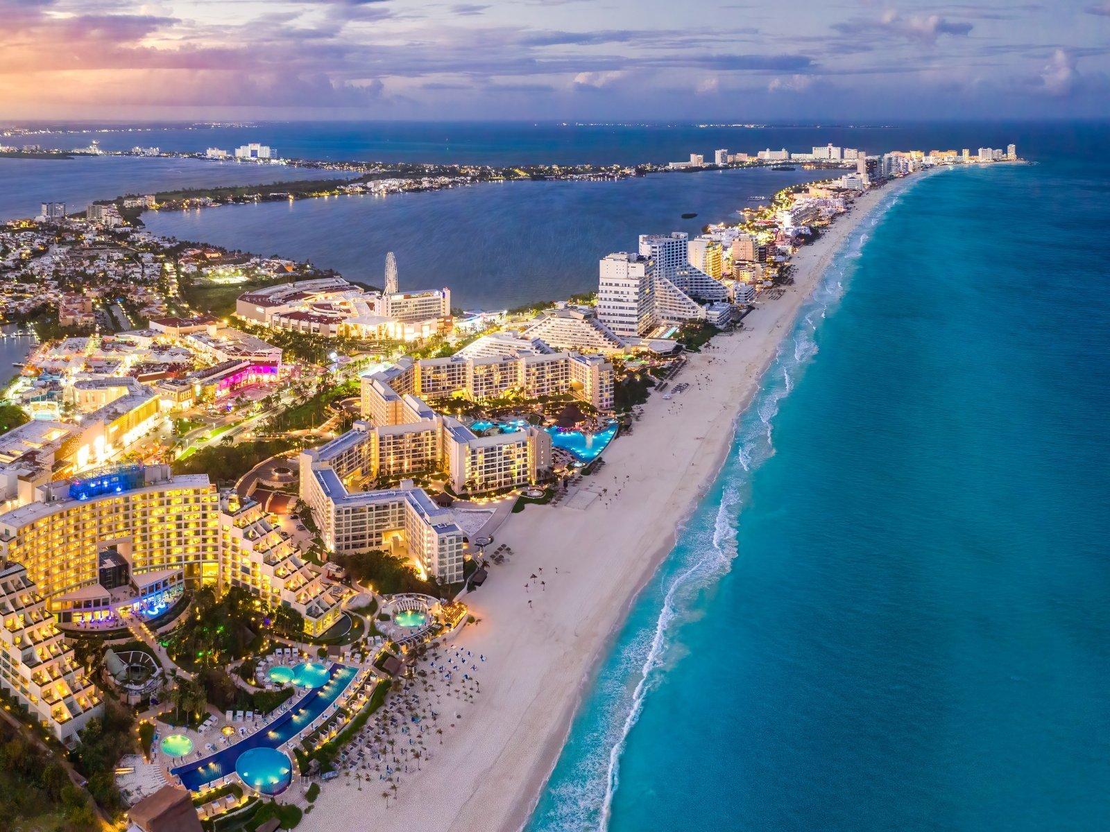 Paquete a cancún con barra de libre